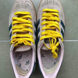 Adidas Gazelle chính hãng size 36/37 đã có dán gót có tặng kèm dây giày theo màu mong muốn