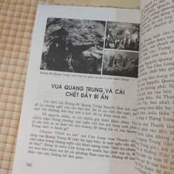LÊ TRIỀU BÍ SỬ - NHỮNG ẨN SỐ KÌ LẠ 472353