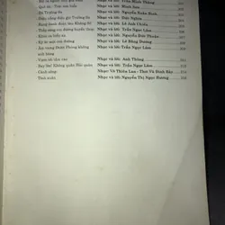 Tiếp bước quân hành - Tập kịch bản sân khấu và ca khúc quần chúng 734776