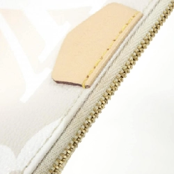 Túi xách vai Louis Vuitton By The Pool Multi Pochette Accessoires M57634 609465