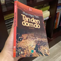 TÀN ĐEN ĐÓM ĐỎ, Phạm Ngọc Tiến, bản có chữ ký tác giả (XB 2006) 597868