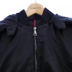 Áo khoác lông vũ MONCLER 638954