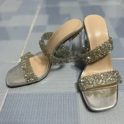 Giày mới size 36 màu bạc cao 10cm