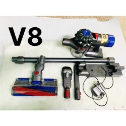Dyson v8 fluffy mới 95-99% , full phụ kiện 146199