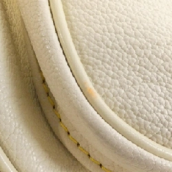 Túi xách vai Louis Vuitton Suhali Confidan M91782 - Hàng hiệu Chính hãng 802882