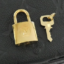 Túi xách vai Louis Vuitton Monogram Empreinte Boîte Chapeau Souple MM M45649 613895