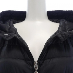 Áo khoác lông vũ MONCLER BARBEL 626872