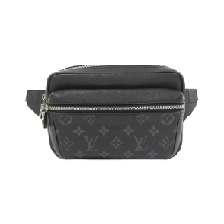 Túi đeo chéo Louis Vuitton Taiga Lama Bum Bag Outdoor M30245