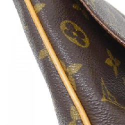 Túi xách vai Louis Vuitton Monogram Musette Tango M51257 609567