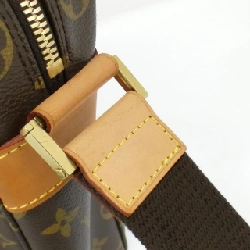 Túi xách Louis Vuitton Monogram Sac Bosphore M40043 615776