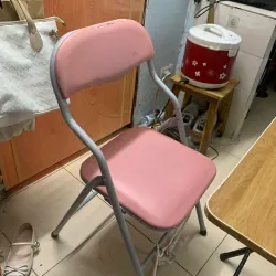 Bàn ăn gấp gọn mặt gỗ tự nhiên chân kim loại màu đen 745713