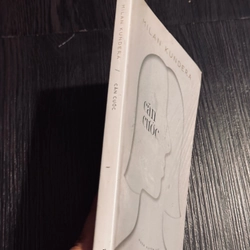 Căn cước - Milan Kundera 474860