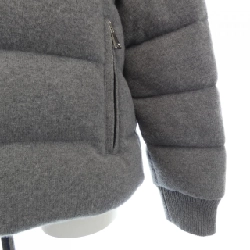 Áo khoác lông vũ MONCLER 642389