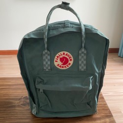 Balo Kanken Classic Fjallraven - Frost green/chess pattern 175235