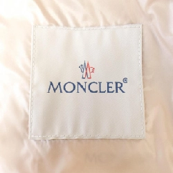 【Sản phẩm mới】Áo khoác lông vũ MONCLER 637094