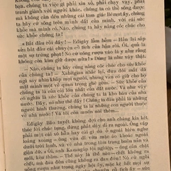 Cỏ lau _ Nguyễn Minh Châu _ 1989_ sách dày khoảng 200 trang  358400