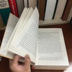 II Văn Học: Đường Vào Thơ _ Truyện Kiều Và Chủ Nghĩa Hiện Thực - Lê Đình Kỵ - 2015 709008