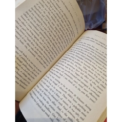 THE FOREST FOR THE TREES - Betsy Lerner 176770