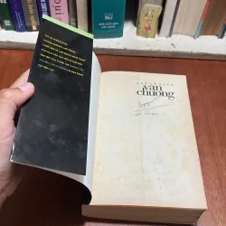 II Văn Học: Câu Chuyện Văn Chương - Nhiều Tác Giả - 2014 927170