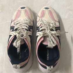 Giày nữ size 36