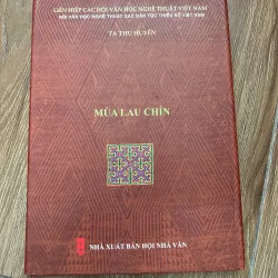Mùa lau chín – Tạ Thu Huyền