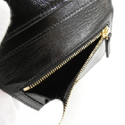 【Sản phẩm mới】Chloé CHC24WP447 O16 Ví đựng tiền xu 622032