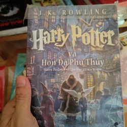 Harry Potter và Hòn Đá Phù Thủy tập 1