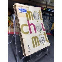 Một chọi một 1988 mới 60% ố vàng Iuri Naghibin HPB0906 SÁCH VĂN HỌC Rebooks.vn