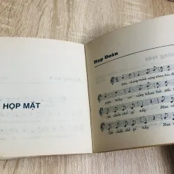 NHỮNG BÀI HÁT CỘNG ĐỒNG NỐI VÒNG TAY LỚN 928930