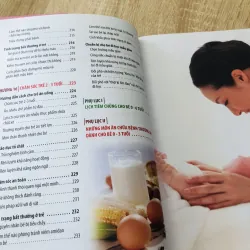 BÁCH KHOA NUÔI DẠY TRẺ TỪ 0 - 3 TUỔI 1000628