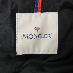 Áo khoác lông vũ MONCLER 639531