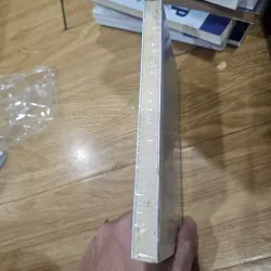 Ai sẽ khóc khi bạn lìa xa (còn nguyên bọc)
30k 780182