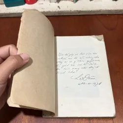 II Sách Xưa: Chị Minh Khai - Nguyệt Tú - 1976 750956