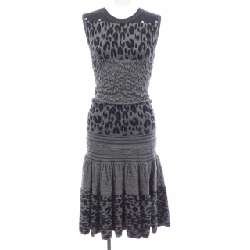 Đầm LOUIS VUITTON F2KD15OBA - Hàng hiệu Chính hãng