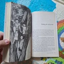 Những lối về ấu thơ 933341