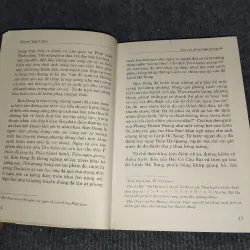 LAI RAI CHÉN RƯỢU GIANG HỒ. TIỂU LUẬN VỀ KIM DUNG 992587