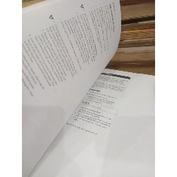 Hotline Pre-Intermediate - Tom Hutchinson 934183