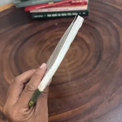 II Văn Học: Hồ Xuân Hương - Ngô Lăng Vân - 2008 1022455