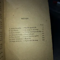 Người đàn bà vàng - Tập truyện vụ án của Liên Xô 786012