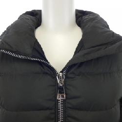 Áo khoác lông vũ MONCLER 637564