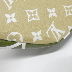 Túi đeo chéo Louis Vuitton Monogram Giant Bum Bag M44611 - Hàng hiệu Chính hãng 767676