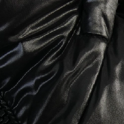 Áo khoác lông vũ MONCLER 637268