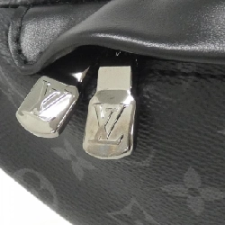 Túi đeo chéo Louis Vuitton Monogram Eclipse Discovery Bum Bag PM M46035 610855