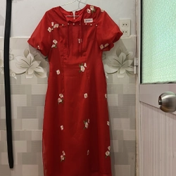 Váy dài màu đỏ size S