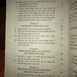 Xây dựng và hoàn thiện hệ thống pháp luật Việt Nam trong bối cảnh xây dựng nhà nước… 712313