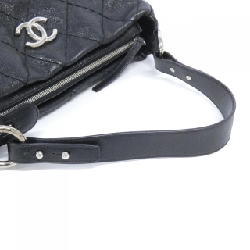 Túi xách chéo Chanel On The Road - Hàng hiệu Authentic 802683