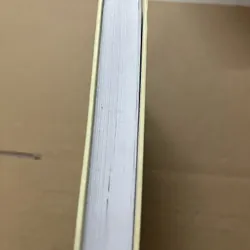 Thánh kinh theo Coco Chanel 569494