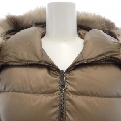 Áo khoác lông vũ MONCLER 641570