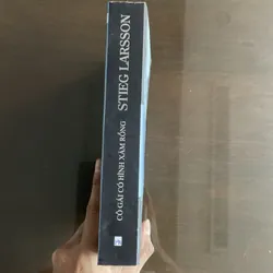 [NOIR - BÍ ẨN] Cô gái có hình xăm rồng - Stieg Larsson 716139