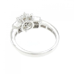 Nhẫn kim cương K18WG 0.62CT 671520